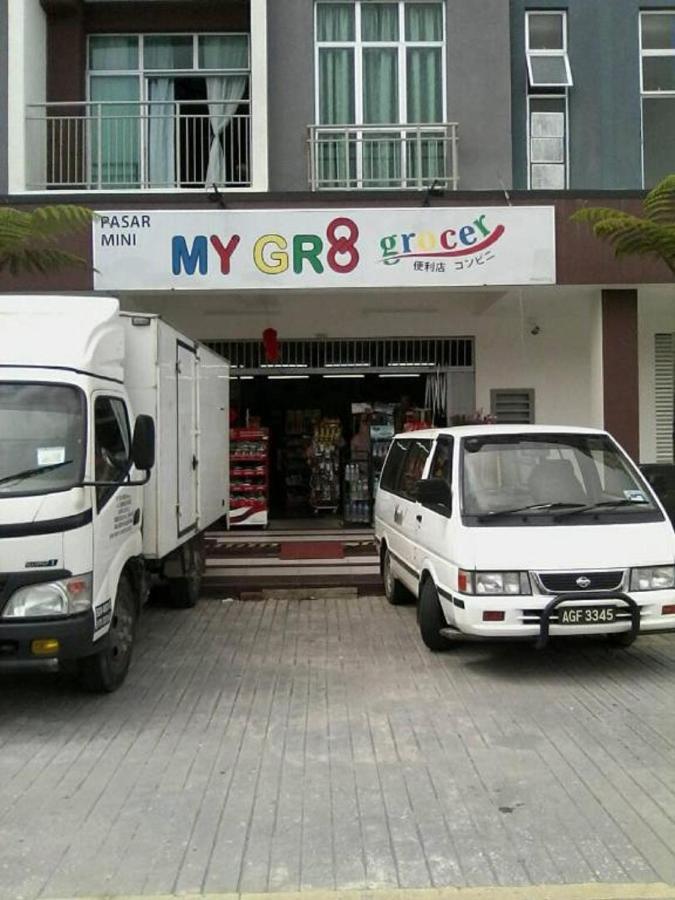 Mariana Barrington Square Goldenhills Pasar Malam Κάμερον Χάιλαντς Εξωτερικό φωτογραφία